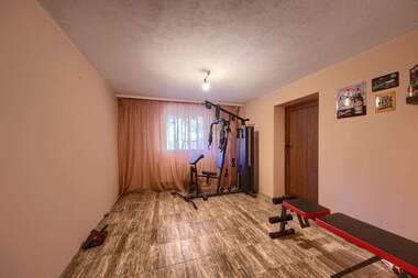 For sale - House in Vladaia,  Sofia