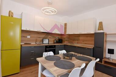 Miete - Wohnung in Izgrew,  Warna