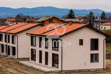 Продажба - Къща в Костинброд,  София Област
