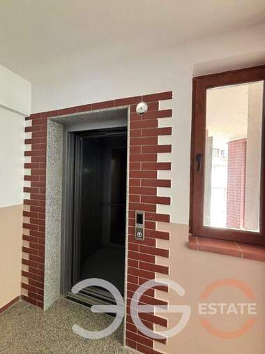 Продажба - Апартамент във Виница,  Варна