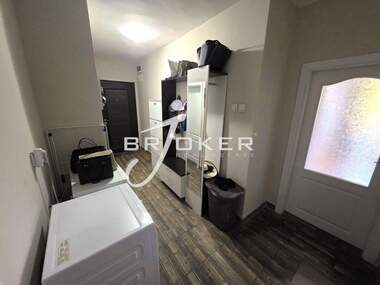 Vânzare - Apartament în Țentăr,  Kărdjali