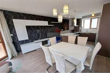 Kira - Apartman olarak Vazrajdane 3,  Varna