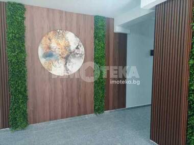 Продажба - Апартамент в Център,  Варна