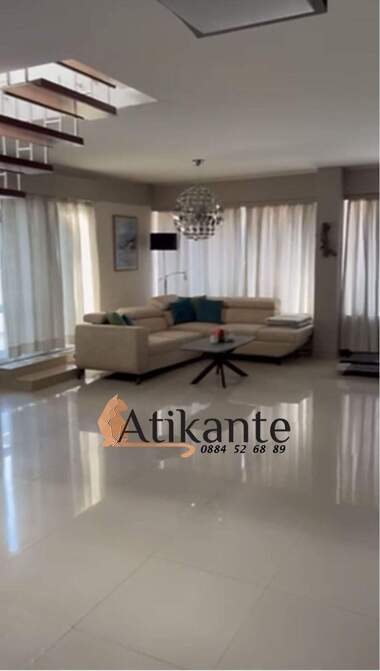 Vânzare - Apartament în Lozeneț,  Sofia
