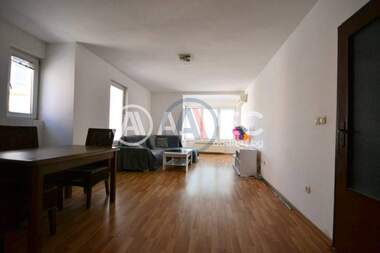 Vânzare - Apartament în Mladost-2,  Sofia