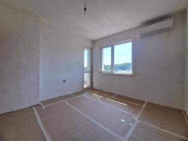 Продажба - Апартамент в Дружба 2,  Русе