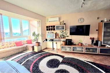 Продажба - Апартамент в Център,  Варна