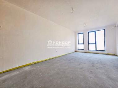 Vânzare - Apartament în Kărșiaka,  Plovdiv