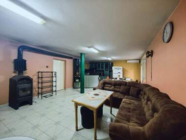 For rent - House in Sredna kula,  Ruse