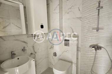 Vânzare - Apartament în Izgrev,  Varna
