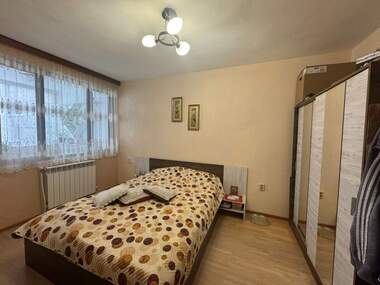 Verkauf - Wohnung in Karnobat,  Burgas