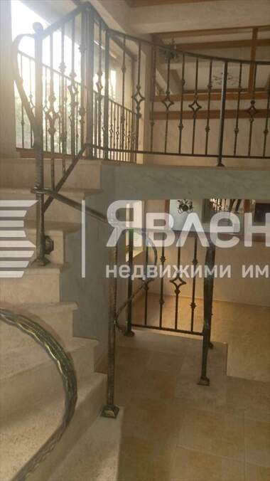 Продажа - Заведение в Център,  Бургас