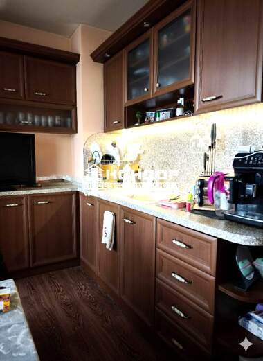 Vânzare - Apartament în Kiuceuk Parij,  Plovdiv