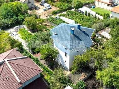 For sale - House in Vinica,  Varna