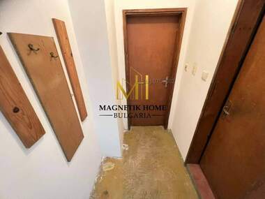 Ενοίκιο - Βιομηχανικός χώρος/Συνεργείο/Αποθηκευτικός χώρος/Αποθήκη/Γυμναστήριο σε Възраждане,  Бургас