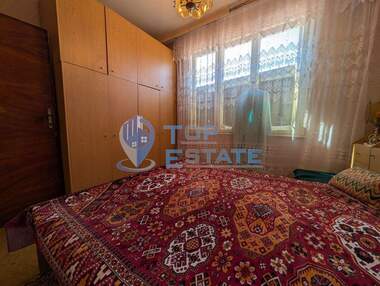 Vânzare - Etaj din casă în Pavlikeni,  Veliko Tărnovo