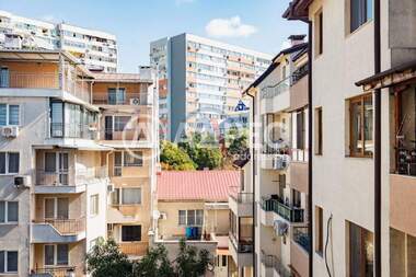 Продажа - Квартира в Зимно кино Тракия,  Варна