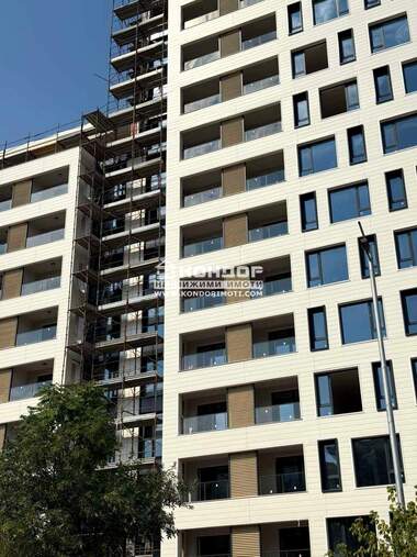 Продажба - Апартамент в Тракия,  Пловдив