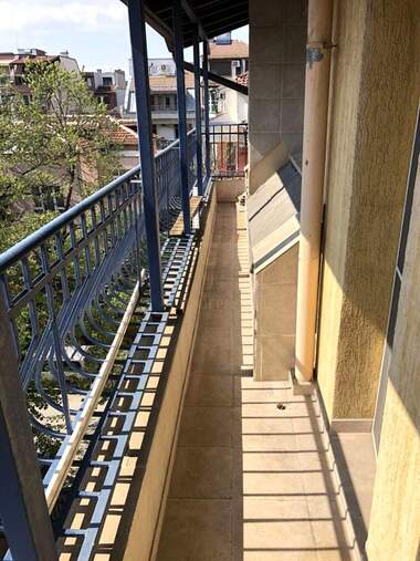 Închiriere - Apartament în Sădiîski,  Plovdiv