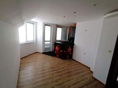 For sale - Apartment in Bolnicata,  Shumen