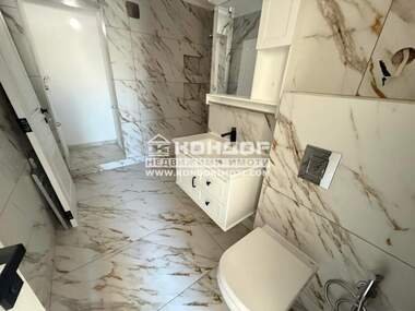 Vânzare - Apartament în Kărșiaka,  Plovdiv