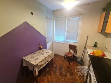 Vânzare - Apartament în Midia Enos,  Ruse