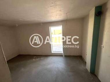 Продажба - Апартамент в Остромила,  Пловдив