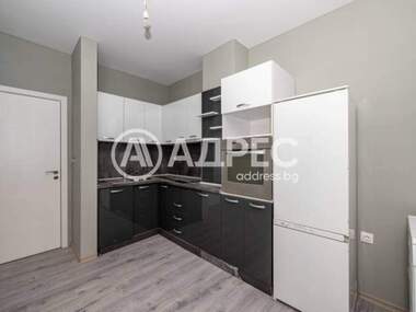Vânzare - Apartament în Hristo Smirnenski,  Plovdiv