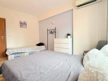 Închiriere - Apartament în Sarafovo,  Burgas