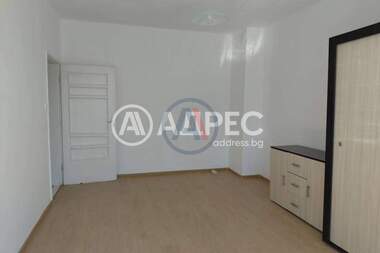 Verkauf - Wohnung in Mladost 1,  Warna