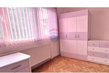 Vânzare - Apartament în Center,  Ruse