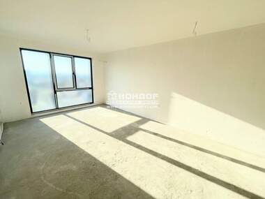 Vânzare - Apartament în Hristo Smirnenski,  Plovdiv