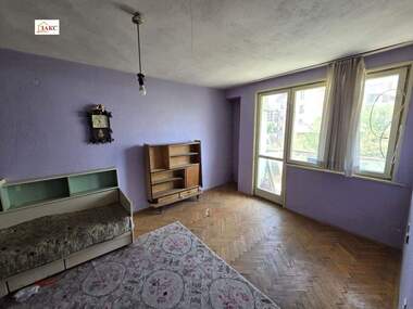 Продажа - Квартира в Център,  Кърџали