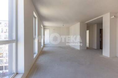 For sale - Apartment in Vazrajdane 2,  Varna