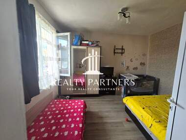 Vânzare - Apartament în Klenovik,  Pernik