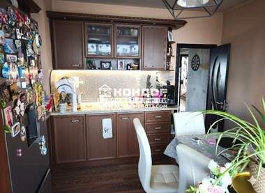 Vânzare - Apartament în Kiuceuk Parij,  Plovdiv