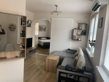 Verkauf - Wohnung in Zentar,  Sliwen