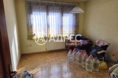 Продажба - Апартамент в Училищни,  Хасково
