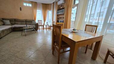 Miete - Wohnung in Izgrew,  Burgas