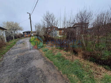Vânzare - Teren de construcții în Bălgari,  Burgas