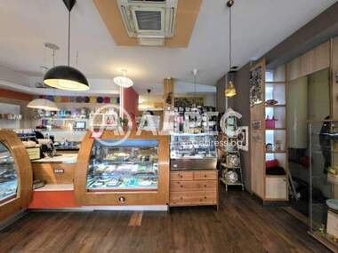 For sale - Store in Vitosha,  Sofia