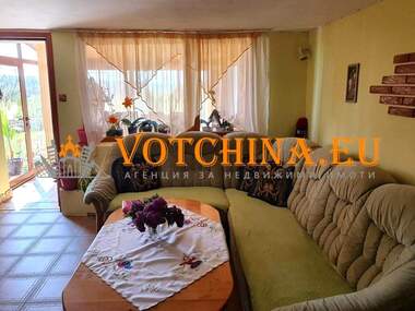 For sale - House in Borovec - Iug,  Varna