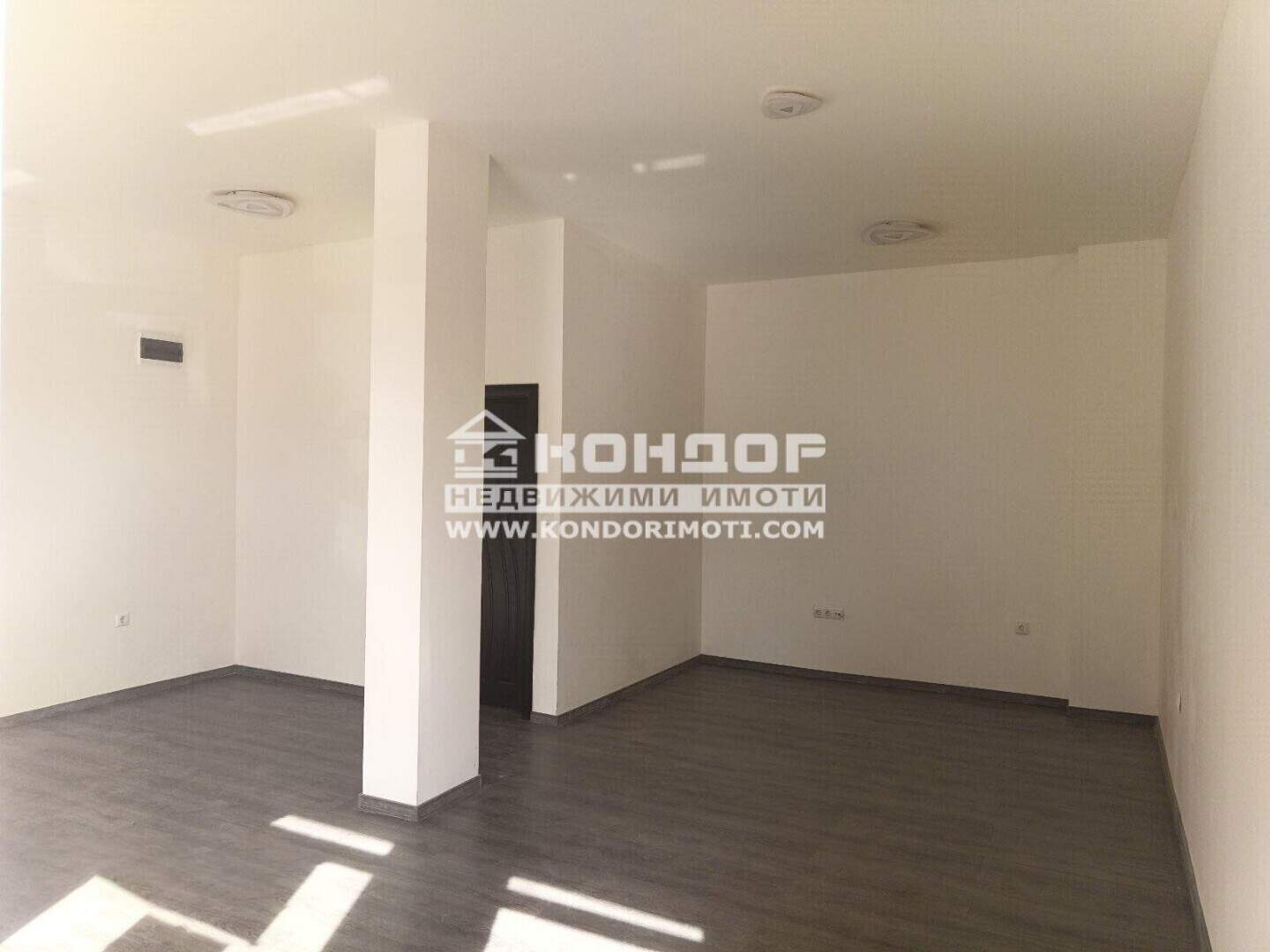 Κατάστημα σε Χριστο Σμιρνενσκι, Πλοβδιβ – φωτογραφία 3