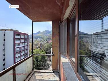 For sale - Apartment in Centar,  Vraca