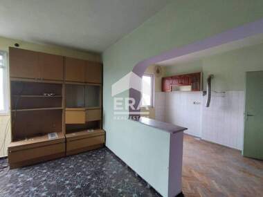 For sale - House in Ovcharski,  Haskovo