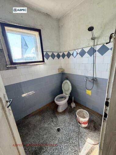 Verkauf - Etage von Haus in Troian,  Lowetsch