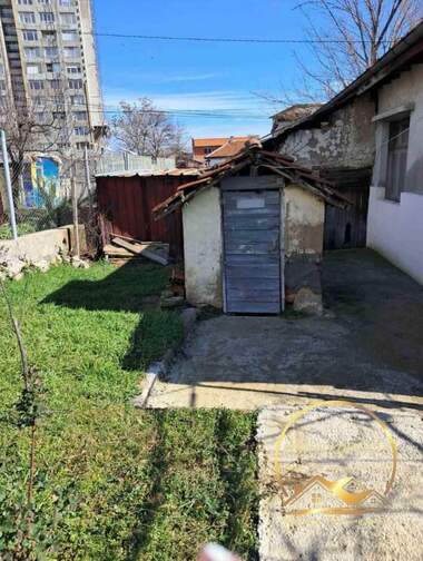 For sale - House in Vazrajdane,  Haskovo