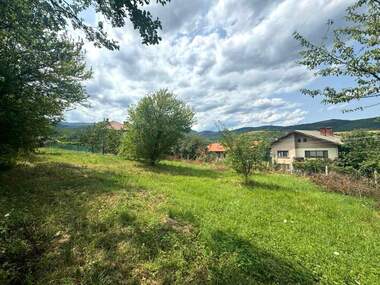 Satış - İnşaat arsası olarak Berkovica,  Montana