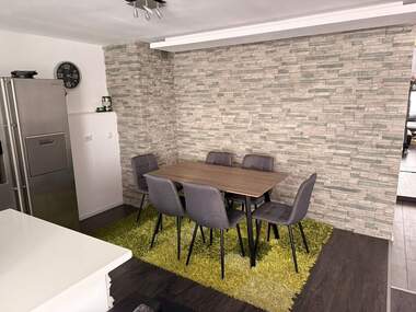 For sale - Apartment in Osvobojdenie,  Razgrad