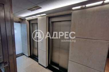 Ενοίκιο - Γραφείο σε Център,  София